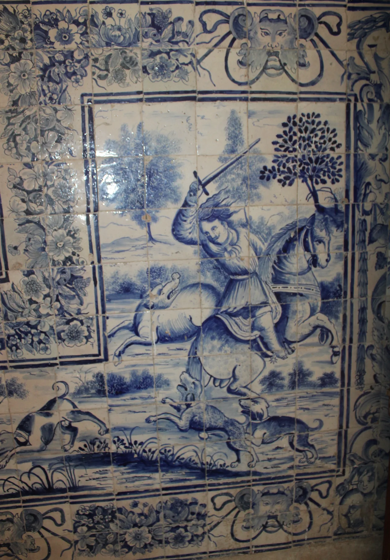 Blue and white tiles showing animals in one of São Vicente de Fora’s fable panels.